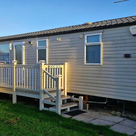 Mollies Den 6 Berth M5 Waterside Leisure Park Hotel Ingoldmells Exterior photo